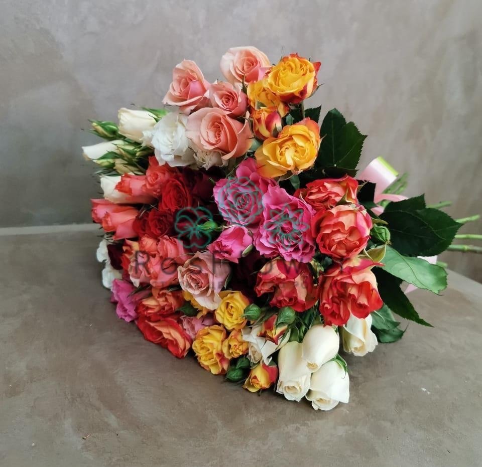 Букет цветов из: Розы в Брусянский