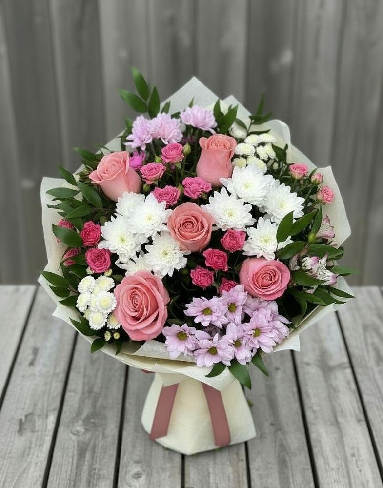 Букет цветов из: Альстромерии, Гвоздики, Розы и Хризантемы в Брусянский