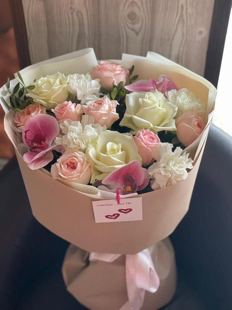 Букет цветов из: Орхидеи, Розы и Гвоздики в Брусянский