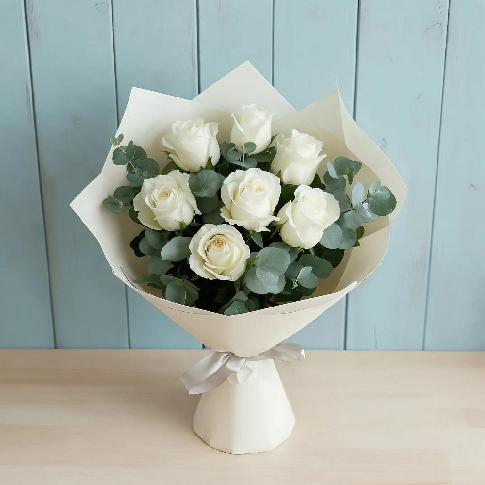 Букет Белые розы в Эвкалипте в Брусянский