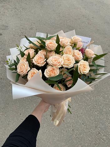 Букет Кремовые розы Латте в Брусянский