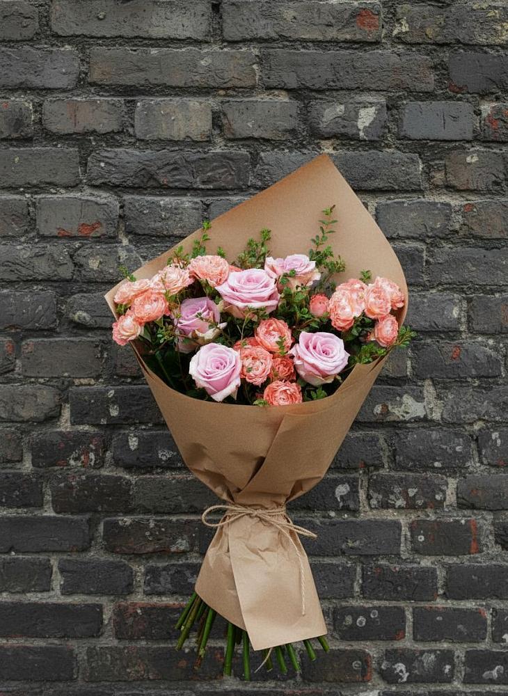 Букет цветов из: Розы в Брусянский