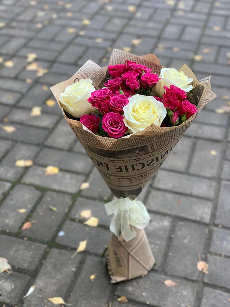 Букет цветов из: Розы в Брусянский