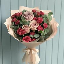 Букет цветов из:  Гвоздики и Розы #REPLACE_PRED# Брусянский